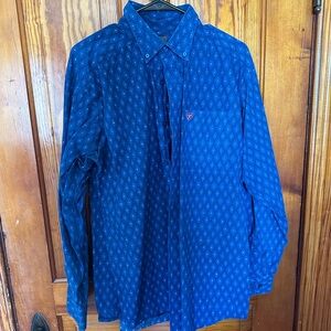 Large Long Sleeve Ariat Button Down